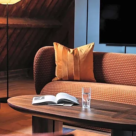 The Hoxton Lloyd Centre East 4*