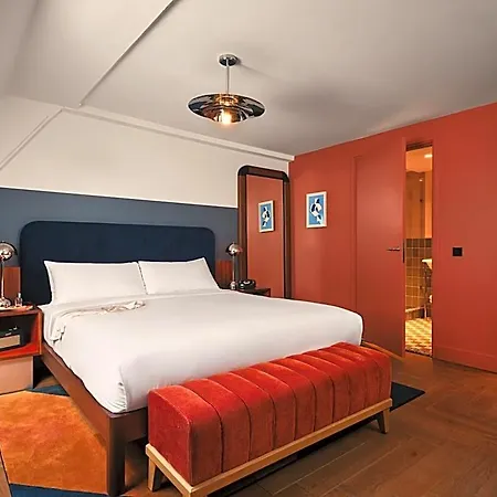 Hotel The Hoxton Lloyd Centre East 4*